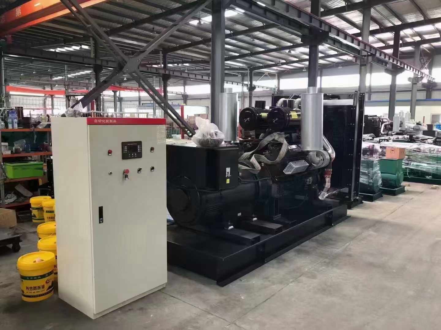 美溪柴油发电机运行时的噪音和振动水平如何？