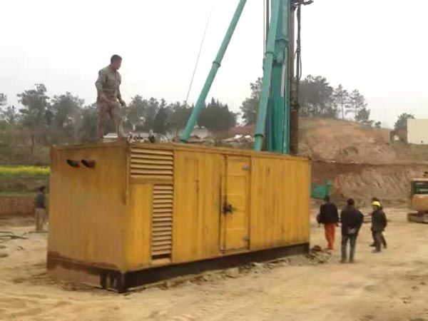 美溪如何判断水冷式机油散热器密封件是否需要更换？
